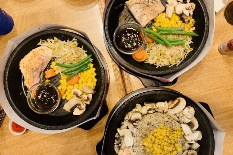 Seafood and more: What's trending on Houston's food scene?