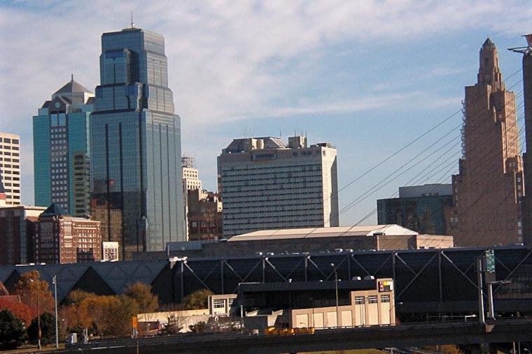 Top Kansas City news: Police remove grenade from parking lot; Fisher to undergo surgery; more