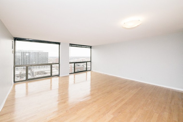 What Will $1,500 Rent You In Chicago, Right Now?