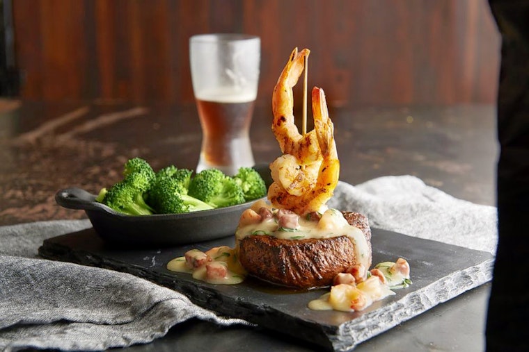 Saltgrass Steak House opens new location in downtown Houston