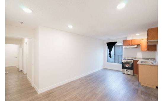What Does $1,700 Rent You In Hollywood, Today?