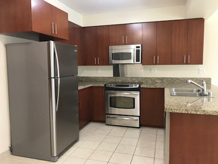 Apartments for rent in Honolulu: What will $2,300 get you?