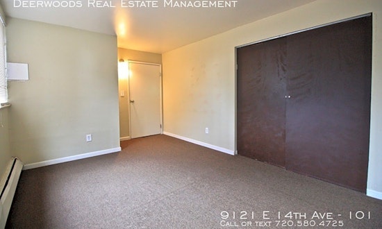 Renting in Aurora: What's the cheapest apartment available right now?