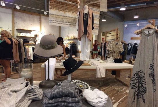 Here are Milwaukee's top 4 women's clothing spots