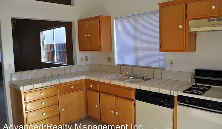 Apartments for rent in Bakersfield: What will $1,400 get you?