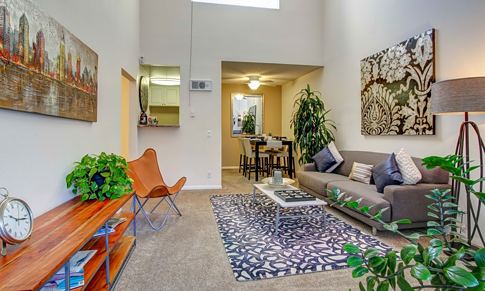 Budget apartments for rent in University City, San Diego