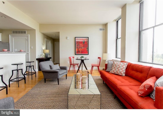 What Will $1,800 Rent You In Logan Square, Right Now?