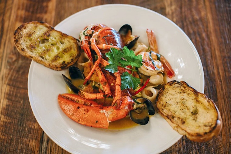 Get these trending Phoenix restaurants on your radar today