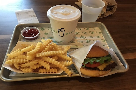 Shake Shack unveils new location in Italian Village