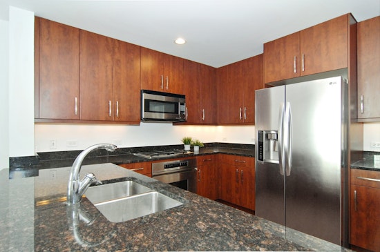 What Will $2,300 Rent You In Streeterville, Right Now?