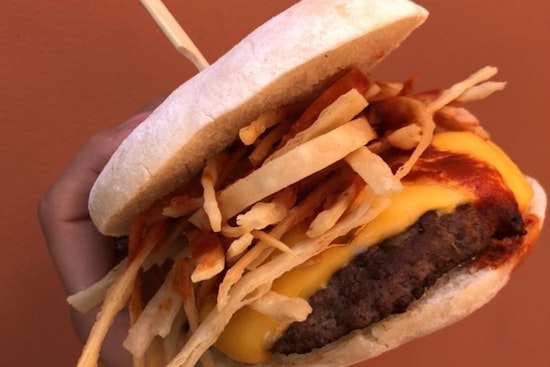 Barrio Burgers brings burgers and more to Boyle Heights