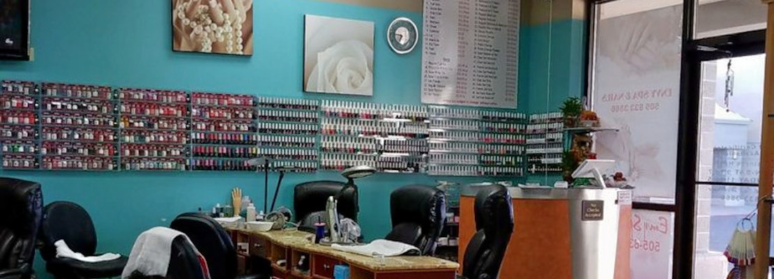 Check out the 3 most popular spots in Albuquerque's Singing Arrow neighborhood