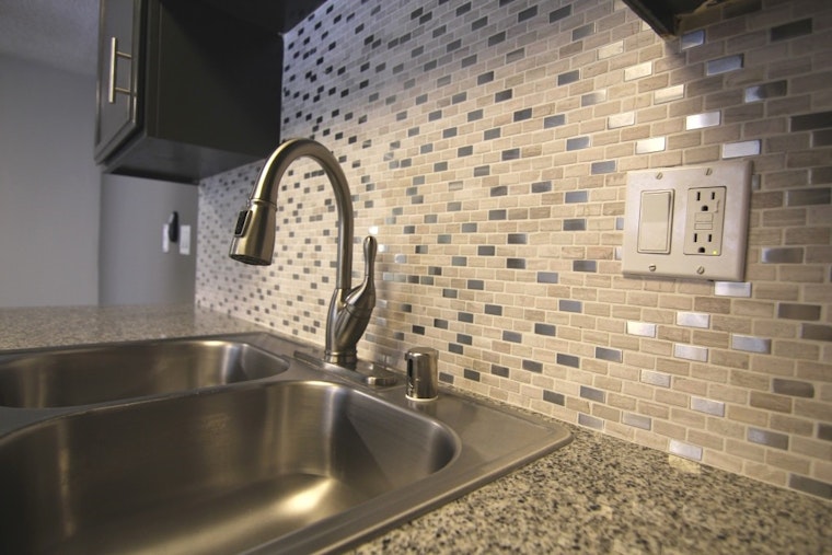 What Does $2,200 Rent You In Los Angeles, Today?