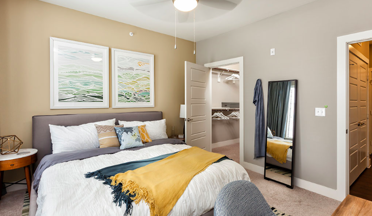 Renting In Houston: What Will $900 Get You?