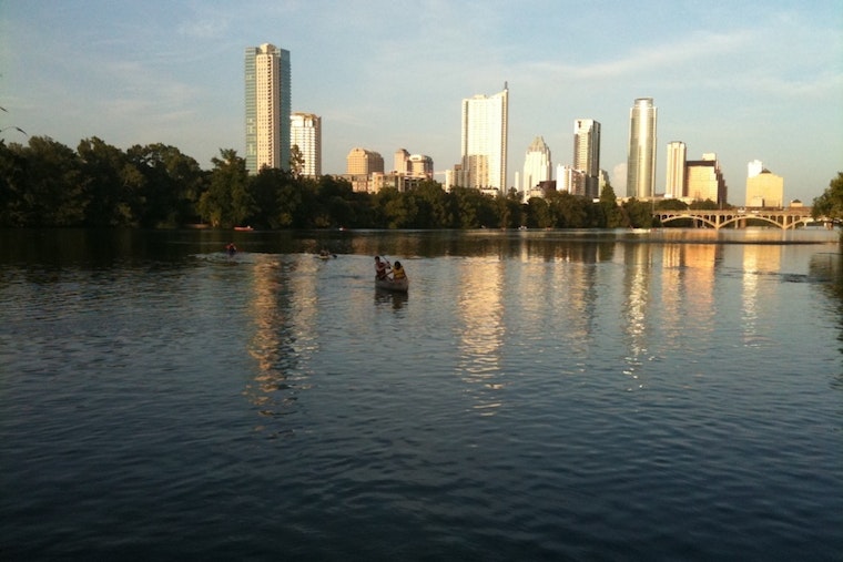 Top Austin news: Ford brings self-driving cars to Austin; city tests algae in Lady Bird Lake; more