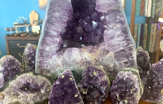 New art gallery Rock Mama Gallery now open in Power Ridge