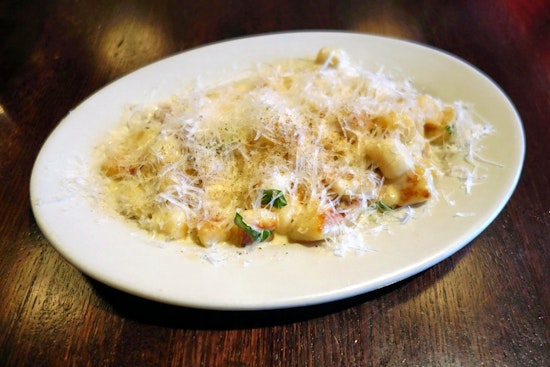 Your guide to the 5 top spots in Minneapolis' Downtown West neighborhood