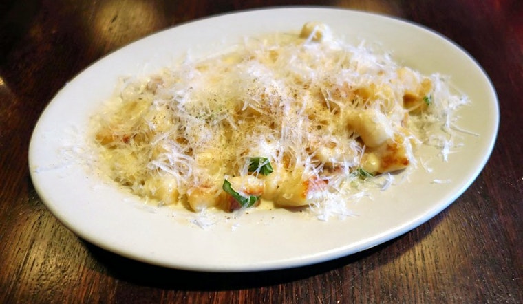 Your guide to the 5 top spots in Minneapolis' Downtown West neighborhood