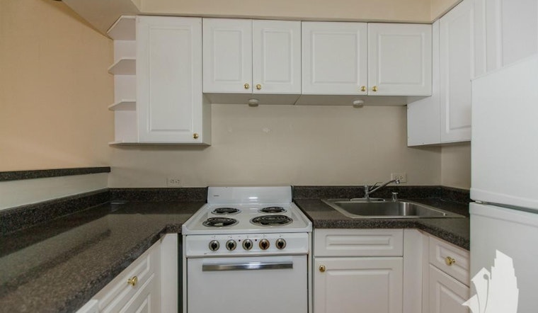 Explore Today's Cheapest Rentals In Old Town, Chicago