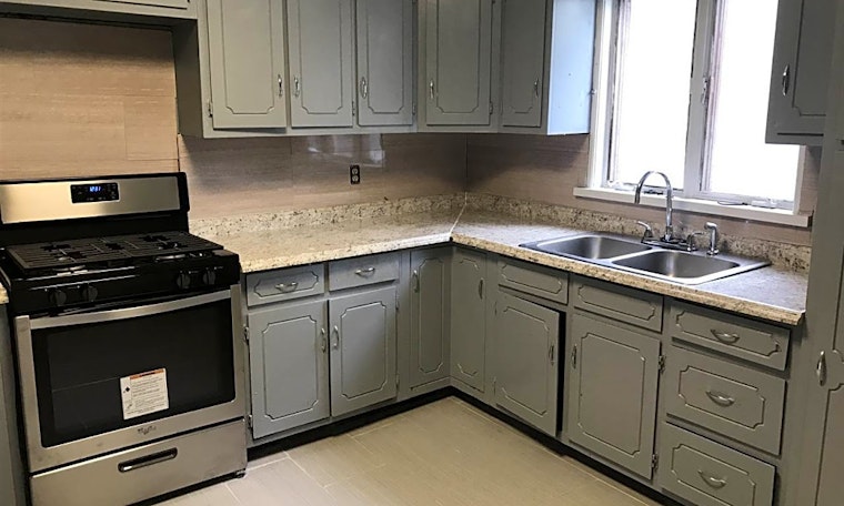 What apartments will $1,900 rent you in Journal Square, this month?