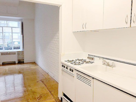 What's The Cheapest Rental Available In Murray Hill, Right Now?