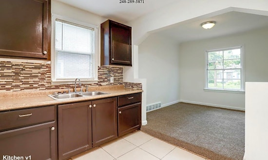 Apartments for rent in Detroit: What will $900 get you?