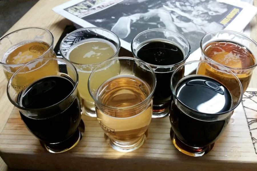 Arlington's top 3 beer bars to visit now