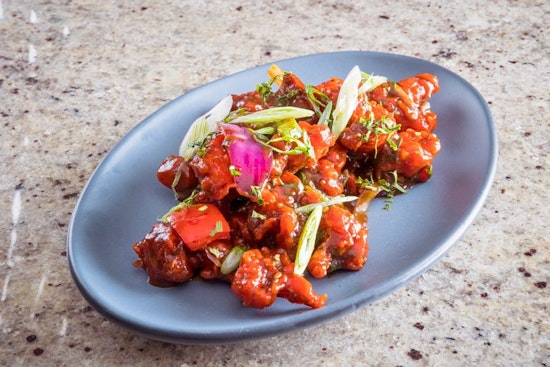 Your guide to the 3 most popular spots in Orlando's Florida Center neighborhood