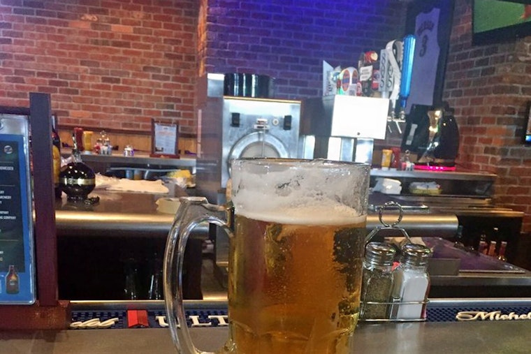 New Zipps Sports Grill now open in Paradise Valley