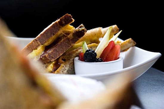Check out the 5 top spots in Oakland's Pill Hill neighborhood