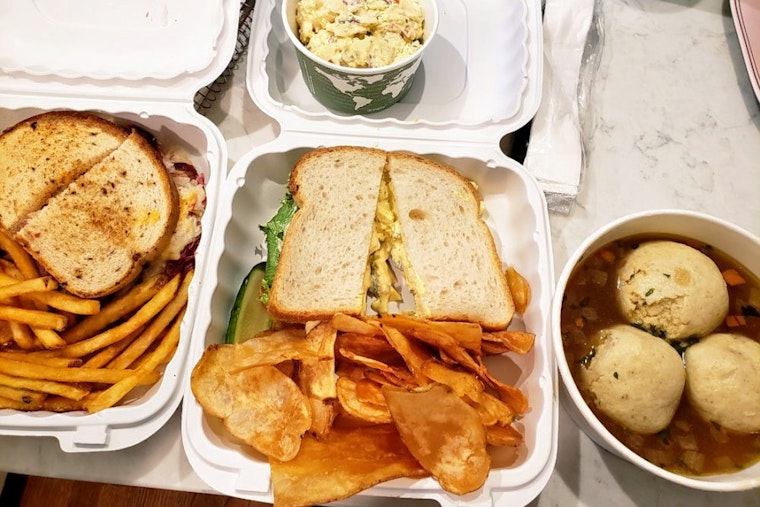 Central gets a new deli: Reuben's NY Deli