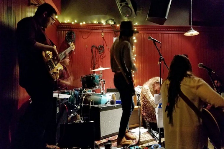 Explore 3 top cheap music venues in Cambridge