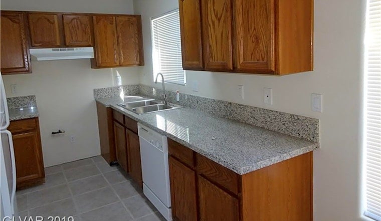 Budget apartments for rent in Pittman, Henderson