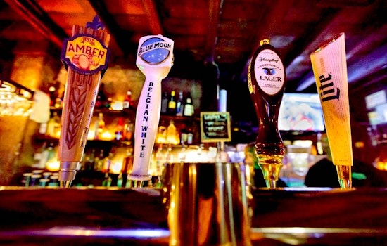 New Orleans's Top 5 Dive Bars To Visit Now