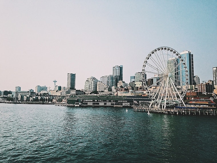 Top Seattle news: Car stolen with 2 children inside; security boosted at 'Joker' premiere; more