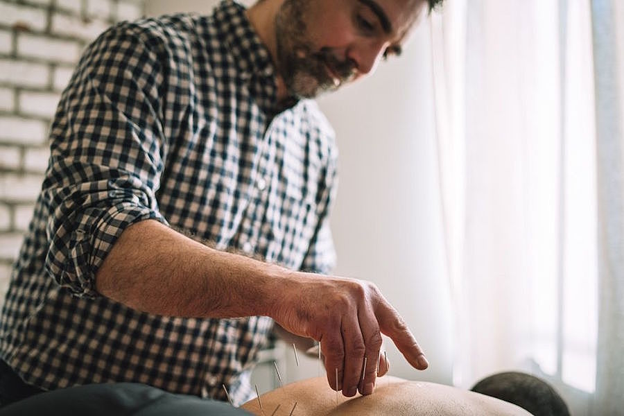 Here are Jersey City's top 4 acupuncture spots
