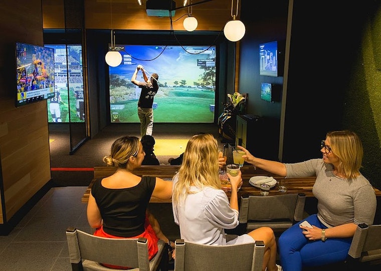 New golf spot Topgolf Swing Suite 900 now open in Streeterville