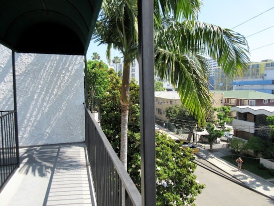 Check Out What $1,700 Will Rent You In Hollywood These Days