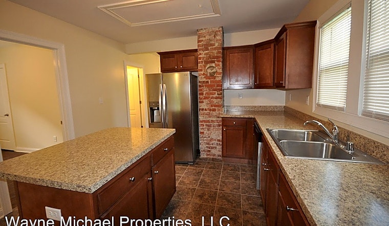 What will $1,200 rent you in Cardinal Hill-Pine Meadow right now?