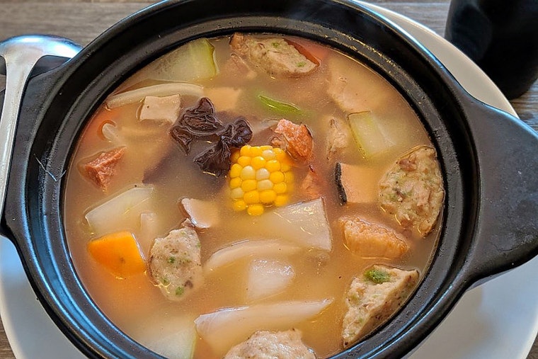 New vegan spot Jisu Vegetarian debuts in Chinatown