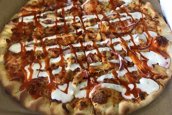 Find pizza and more at new Van Nuys Pizza & Chicken