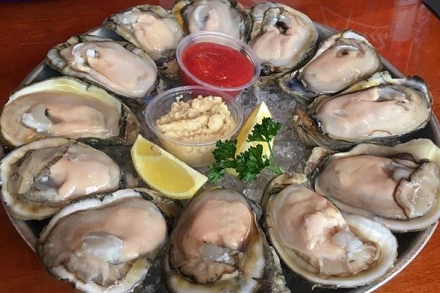 Your guide to the 3 top spots in Jacksonville's Duclay neighborhood