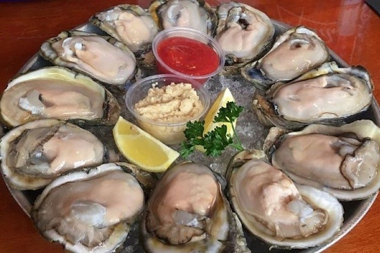 Your guide to the 3 top spots in Jacksonville's Duclay neighborhood