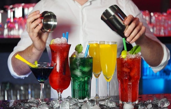 Top St. Louis news: Drinks by the hour, about $10 for as much as you want; fallen cop honored; more