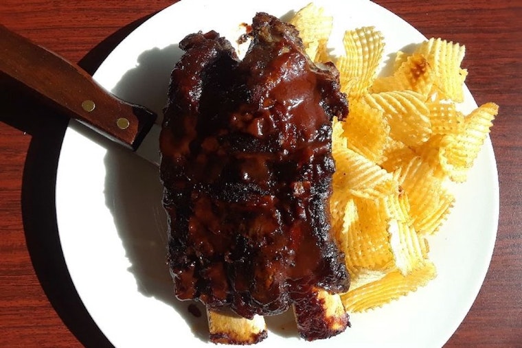 'BB's American Grill' Opens In North Hollywood