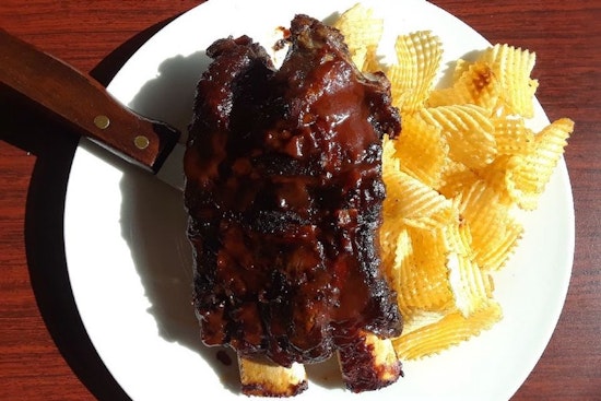 'BB's American Grill' Opens In North Hollywood
