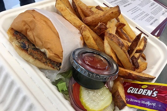 Grillshack Fries And Burgers makes Salemtown debut, with burgers and more