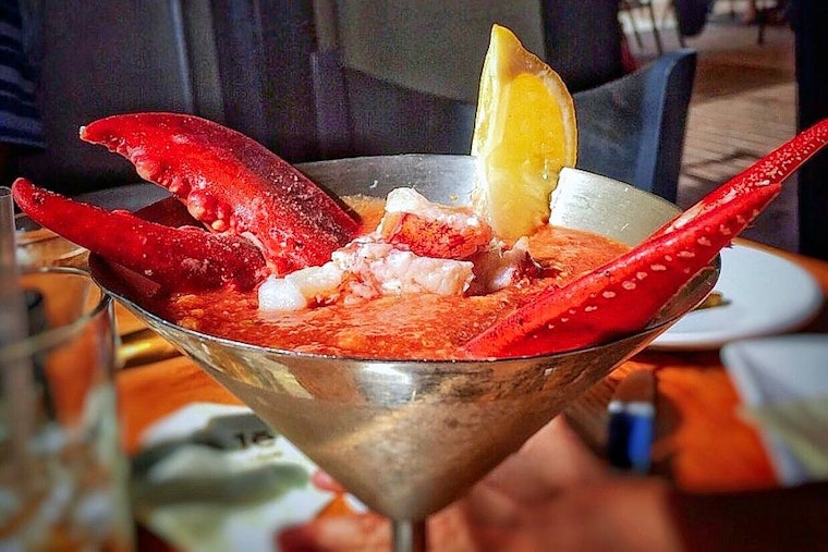Explore the 4 most popular spots in Tampa's Tampa Heights neighborhood
