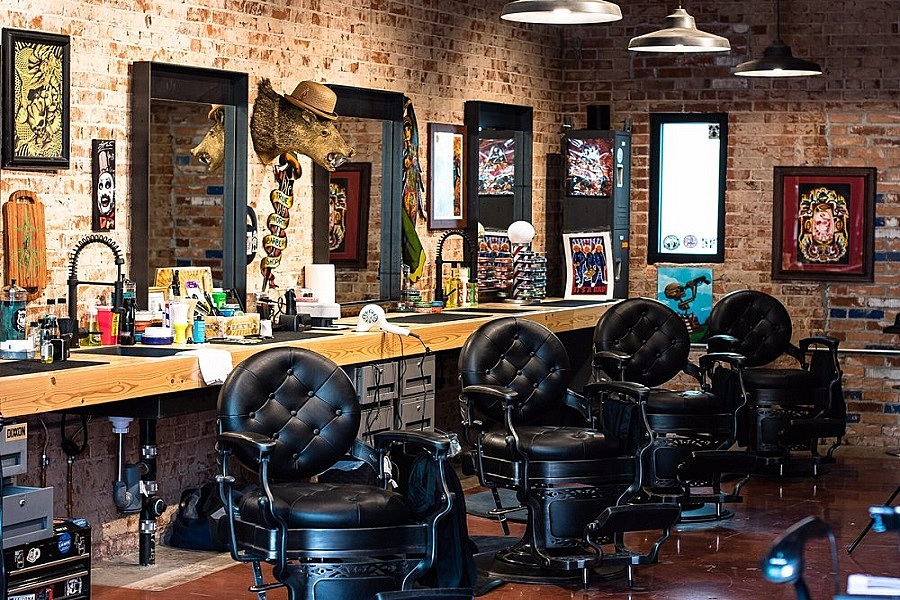 The 10 Best Barber Shops Near Me (with Prices & Reviews)