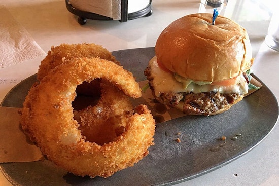 Plano's 3 top spots to score burgers without breaking the bank